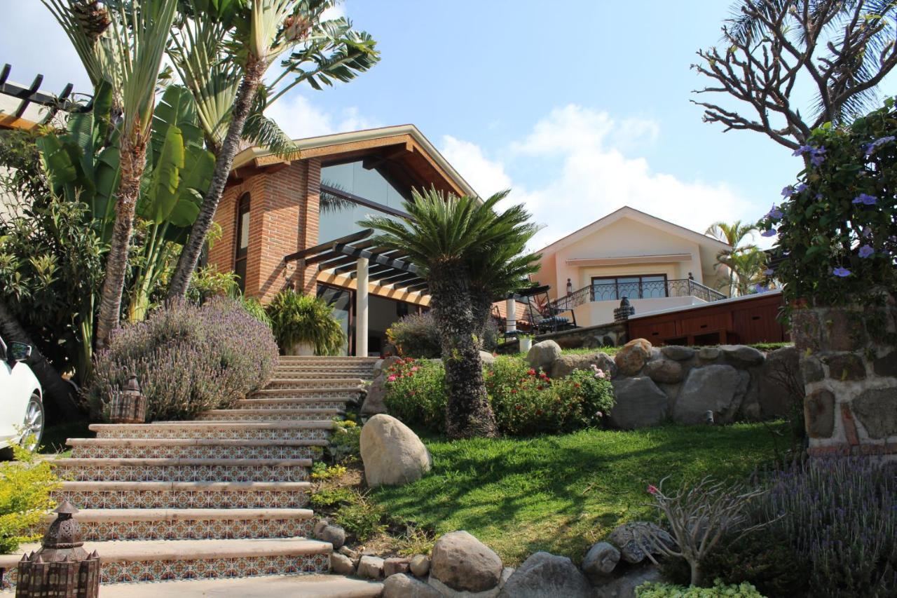 Hotel Lindo Ajijic Bed & Breakfast Εξωτερικό φωτογραφία