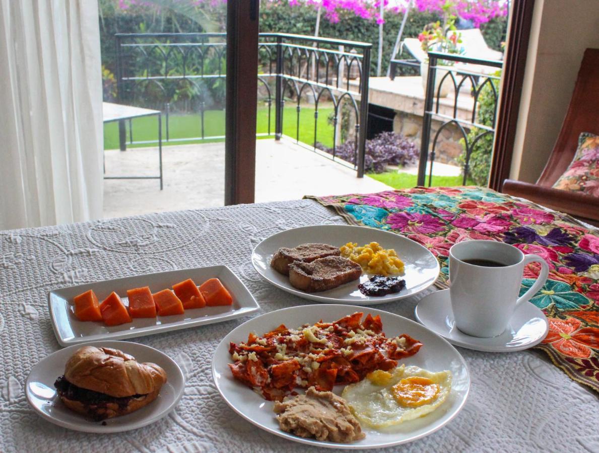 Hotel Lindo Ajijic Bed & Breakfast Εξωτερικό φωτογραφία